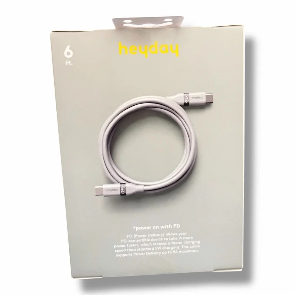 Heyday Light Gray USB-C to USB-C Cable